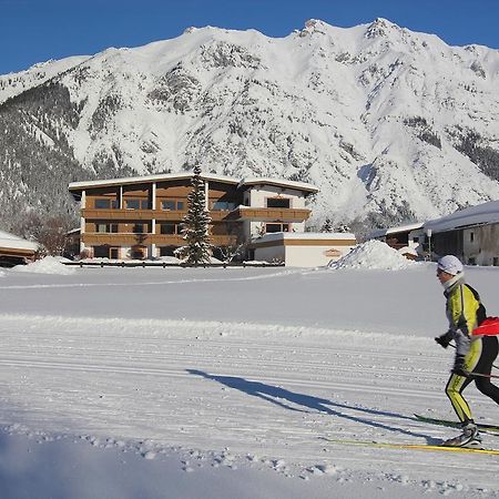 Chalet Cristall Leutasch Exteriör bild
